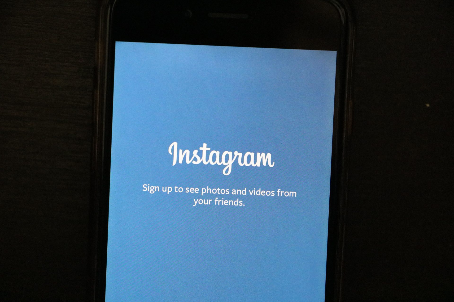 Instagram sayfam var ama internet sitemle bağlamamışım, sorun olur mu?